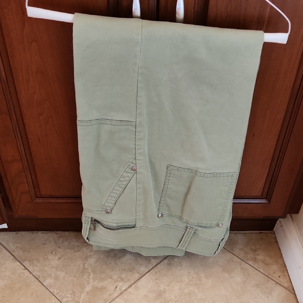CAbi Green Cargo Casual Pants